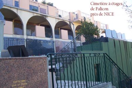 cimetière à étages de FALICON  près de Nice