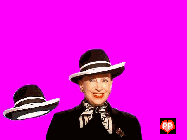 Madame de Fontenay a de l'humour et des chapeaux...