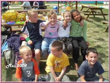 Chlo&eacute;e et ses invit&eacute;s ( anniversaire)