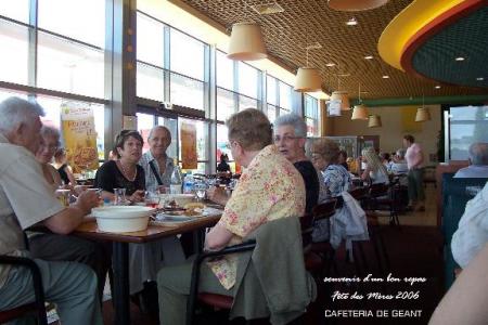 REPAS entre amis (fête des mères 2006 )
