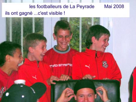 Lo�ck et ses copains apr&egrave;s un match 