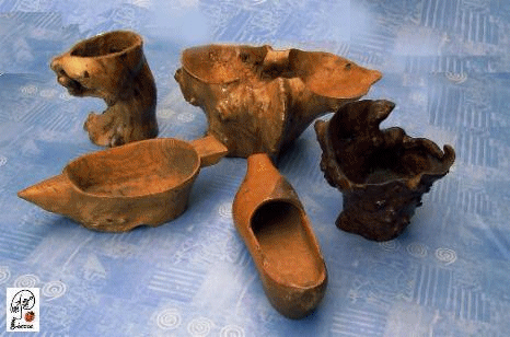  OEUVRES EN BOIS