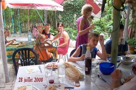 table d'&eacute;t&eacute; chez 