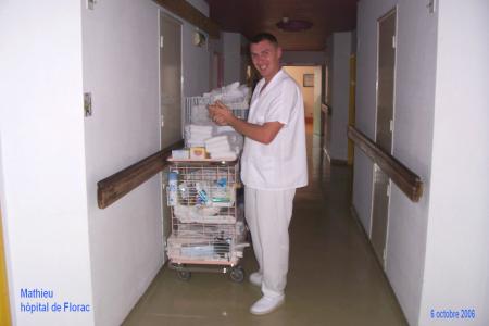 Mathieu ,aide-soignant et papa de L&eacute;a