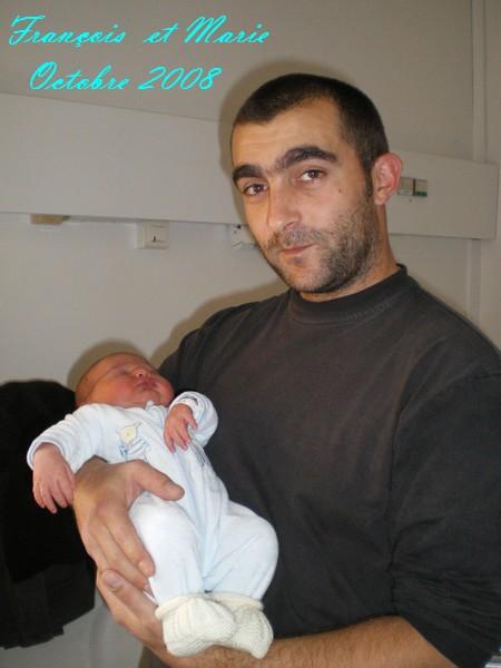 Fran&ccedil;ois garde sa ni&egrave;ce :Marie