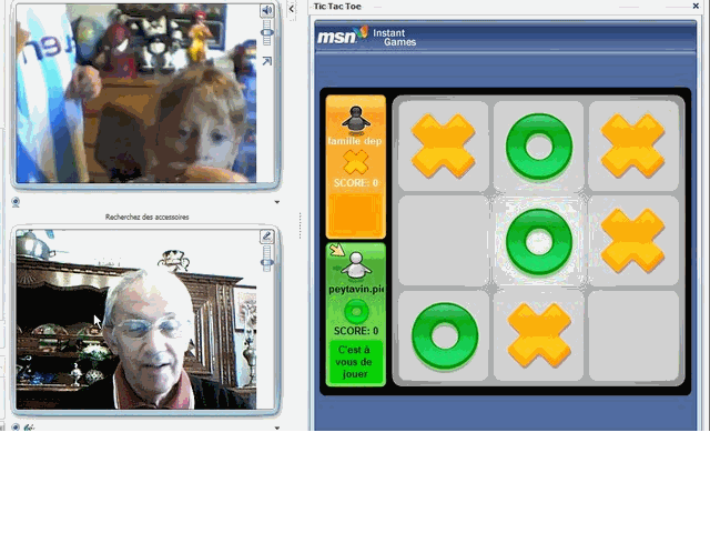 sur MSN je joue avec Chlo&eacute;e   et je perds....